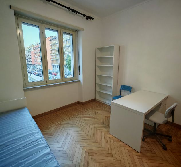 Stanze ammobiliate in zona servita e accogliente - Foto 6
