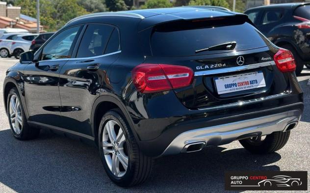 MERCEDES - Classe GLA - GLA 220 d Automatic 4Matic Premium - Foto 5