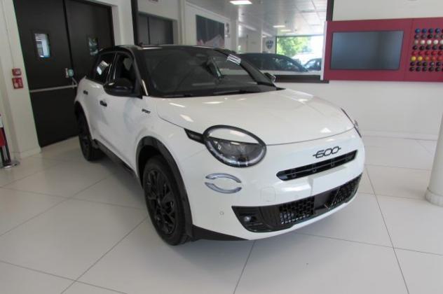FIAT 600 1.2 Hybrid 145 CV DCT MHEV Sport KMZERO rif. 24216203 - Foto 3