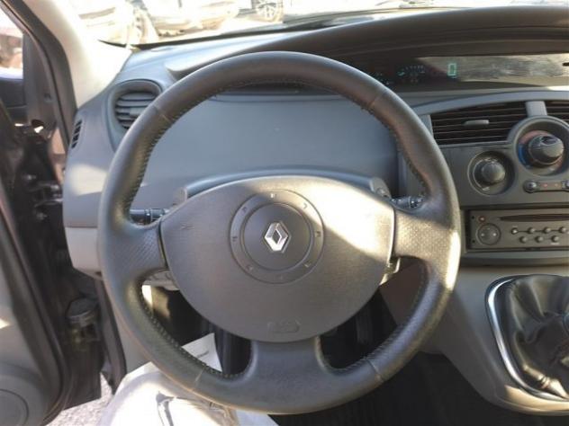 RENAULT Scenic 1.9 dCi/130CV Confort Auth. "NELLO STATO" rif. 19690678 - Foto 8