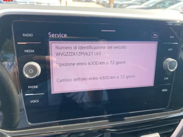 VOLKSWAGEN T-Roc 1.5 TSI ACT R-Line rif. 24063244 - Foto 10