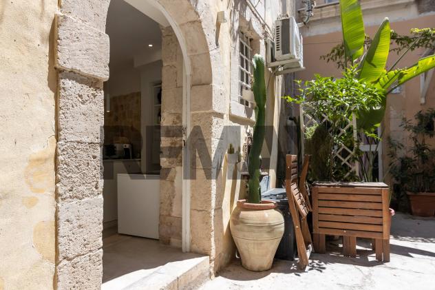 Casa Indipendente in vendita a Siracusa, Ortigia - Foto 3