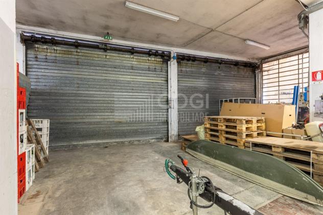 Casa Indipendente Bifamiliare con Cantina Vitivinicola - Foto 7