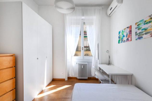 Appartamento di 12 m² con più di 5 locali in affitto a Milano - Foto 2