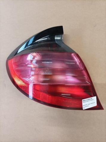 FANALE POST. SX SPORT  999-U1304218 Parti elettriche  Fanaleria  Fanali  Fanale post. sx. MERCEDES - Classe C Sportcoupe - 01-03-2001 - 01-02-2008