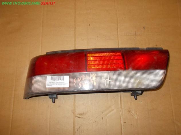 FANALE POST.S. SX SUZUKI SWIFT (SF/EA/MA) Parti elettriche Fanaleria Fanali Fanale post. sx.