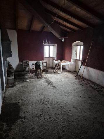 RUSTICO CASALE INDIPENDENTE CO 7 ETTARI DI TERRENO ADIACENTI FRA VICCHIO E BORGO SAN LORENZO (FIRENZE - Foto 9