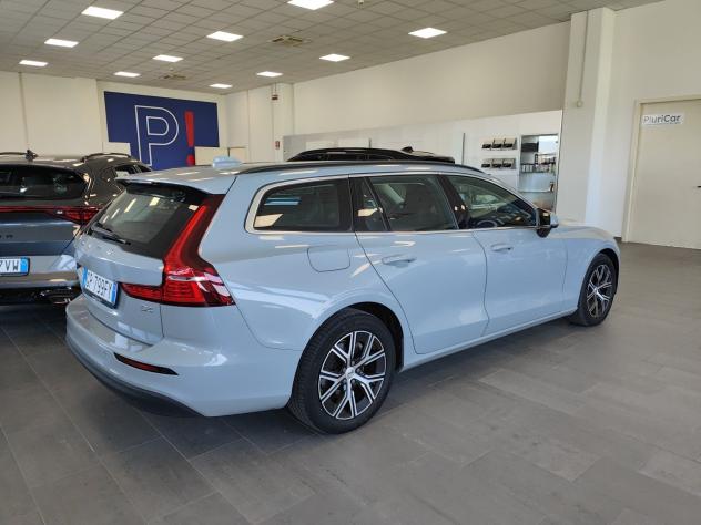 Volvo V60 B4 (d) automatico Fari LED Front/Lane Assist - Foto 8