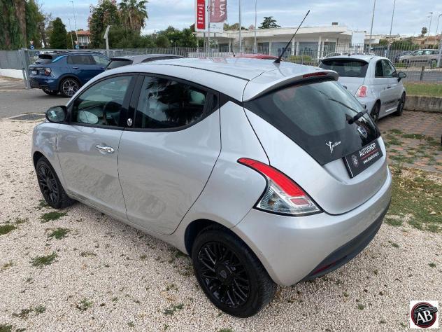LANCIA - Ypsilon - 1.2 69 CV 5 porte GPL - UNIPRO. - NEOPATENTATI - FINANZIABILE - Foto 10