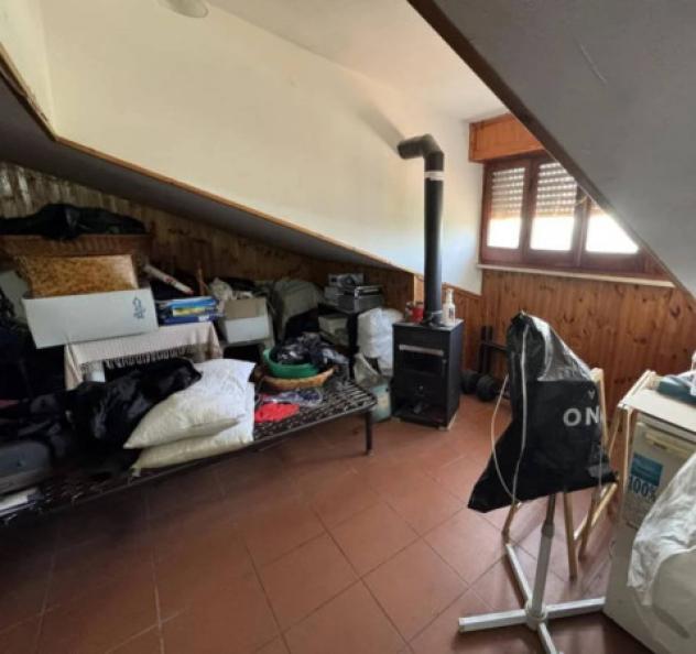 Immobile in asta di 158 m² con più di 5 locali in vendita a Tarano - Foto 7