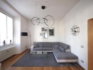 APPARTAMENTO di 4 vani e di 100 mq (FIRENZE) rif. AAJ440