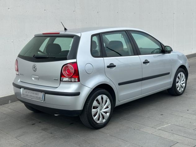 Volkswagen Polo 1.4/69CV TDI 5p. 2010 - Foto 3