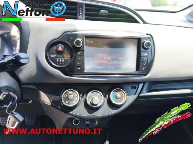 Toyota Yaris 1.0 5 porte Lounge - Foto 9