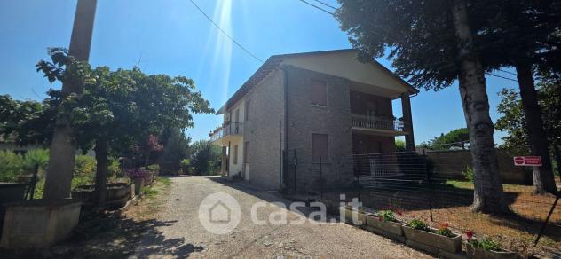 Marsciano vendesi 14 vani 345 Mq - Foto 6