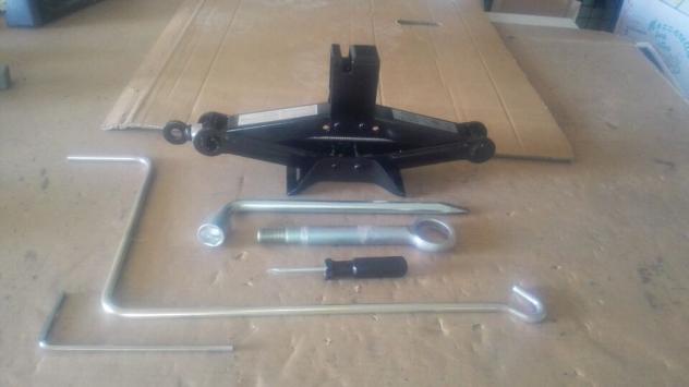 Kit Crik Crick Soccorso Completo Subaru Legacy OUTBACK AWD 2011