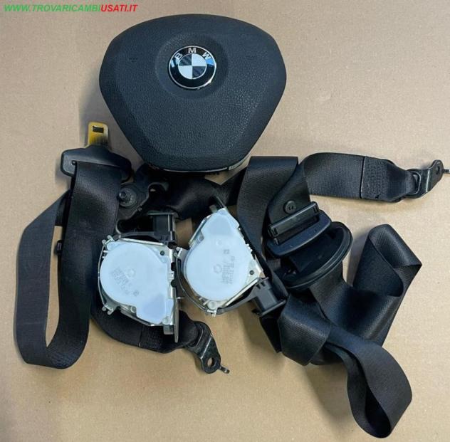 DISPOSITIVO AIRBAG LATO GUIDA AIR VOLANTE 1 SPINA NERA (6791332) 2 CINTURE ANT  Carrozzeria  Sicurezza  Airbag  Air-bag guidatore BMW - Serie 1 F20 5