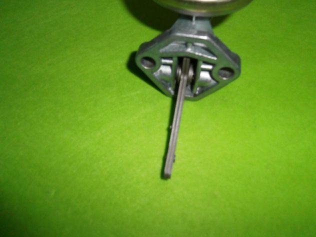 Pompa benzina Fiat 124 berlina 1.200 prima serie Primula A111 Fuel pump Fiat 124 - Foto 3