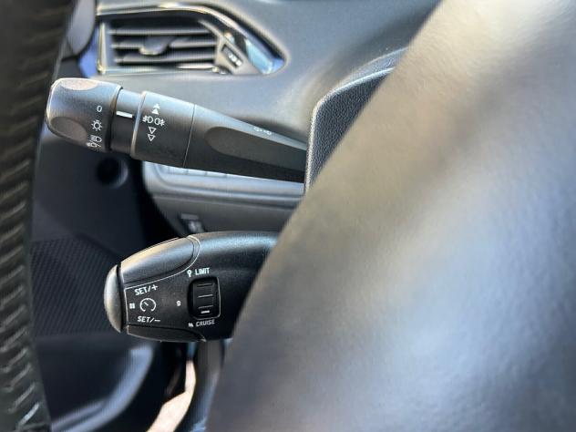 Peugeot 208 BlueHDi 5 porte (ECOBONUS ROTTAMAZIONE) - Foto 7