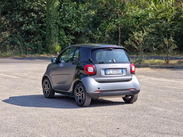 Smart ForTwo 70 1.0 twinamic Prime CV-71 E6 Automatico NEO 2017 - Foto 4