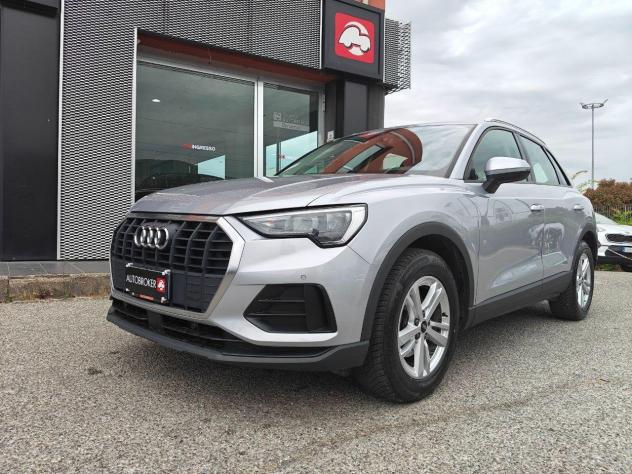 Audi Q3 35 TDI S tronic Business