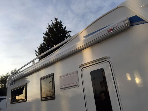 CAMPER RIMOR DUCATO SEMINTEGRALE LETTI GEMELLI BASCULANTE CLIMATIZZATORE FOTOVOLTAICO GENERALI USATO - Foto 9