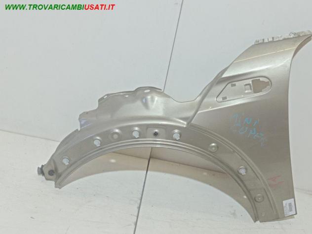 PARAFANGO ANT. SX GRIGIO ORO MET. 999-U1311153 Carrozzeria Lamierati esterni Fiancate Parafango ant. MINI - COUPE - 2011 2014, MINI - 3 PORTE -
