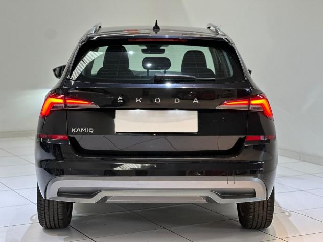 Škoda Kamiq 1.0 TSI 110cv DSG Ambition - Foto 4