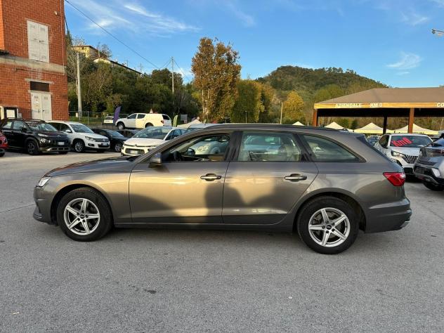 Audi A4 AVANT 2.0 TDI MHEV 163 CV S TRONIC - Foto 6