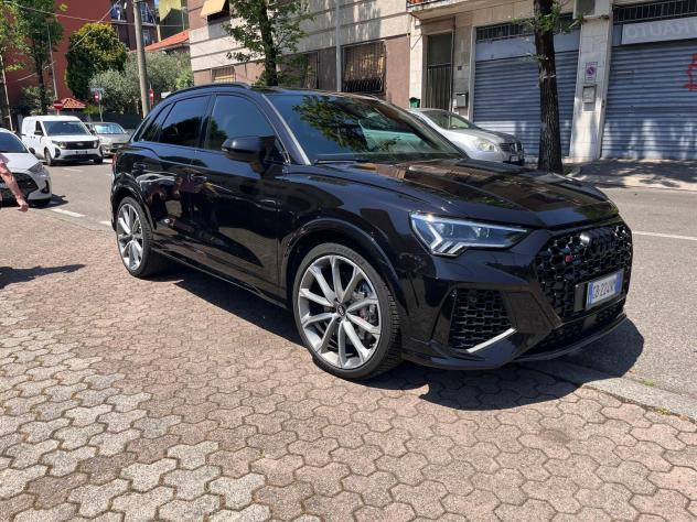Audi Q3 SPB 40 TFSI quattro S tronic Business Plus - 2020 - Foto 2