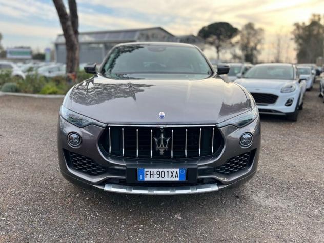 Maserati Levante V6 Diesel 275 CV AWD - Foto 3