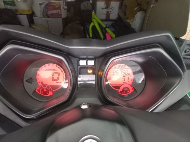Yamaha Xmax 250 - Foto 4