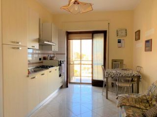 Stanza in appartamento in affitto a Catanzaro