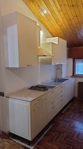 VILLA USO TRANSITORIO PER DITTE 10/12 POSTI TRASFERTISTI BREVI PERIODI - Foto 8