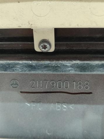 SPOILER PORTELLONE POSTERIORE MERCEDES Classe E S. Wagon W211 2° Serie 2117900188 647961 diesel 2685 (07) - Foto 5