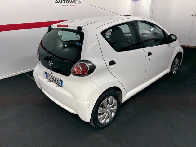 Toyota Aygo 1.0 12V VVT-i 5 porte Lounge Connect - Foto 6