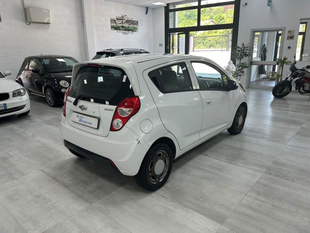 Chevrolet Spark 1.0 LT - Foto 5