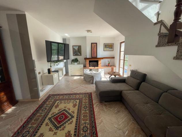 Villa in vendita a Fossone - Carrara 200 mq Rif: 1391635