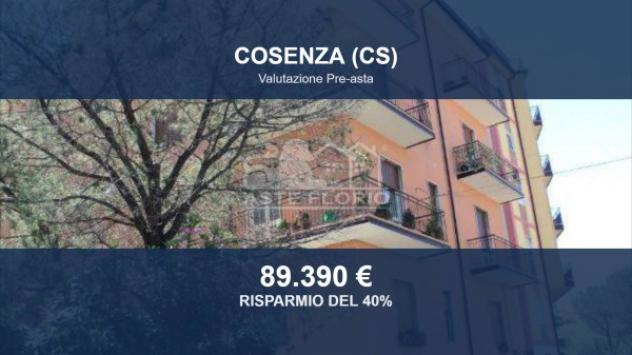 Immobile in asta di 121 m² con più di 5 locali in vendita a Cosenza