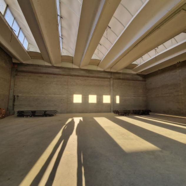 Immobile di 595 m² con 3 locali in affitto a Arese - Foto 14