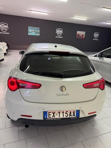 Alfa Romeo Giulietta 1.6 JTDm-2 105 CV Exclusive - Foto 5