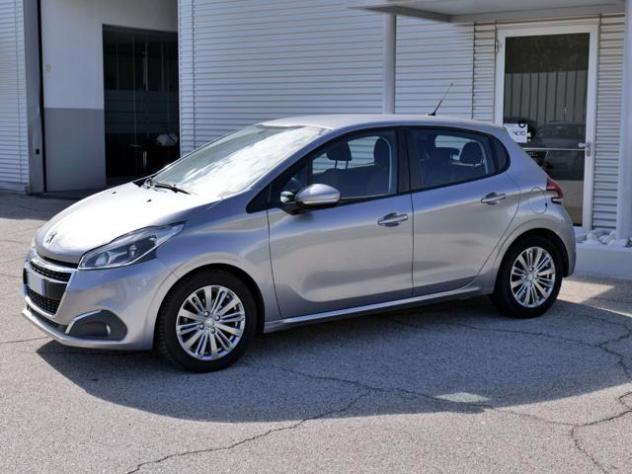 PEUGEOT 208 PureTech 82 Stop&Start 5 porte Active Gpl rif. 24099424 - Foto 2