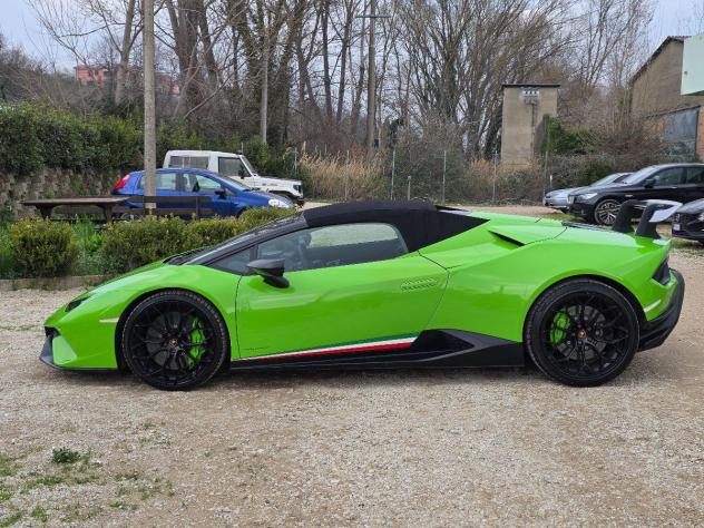 LAMBORGHINI HURACAN SPYDER PERFORMANTE NOLEGGIO - Foto 9