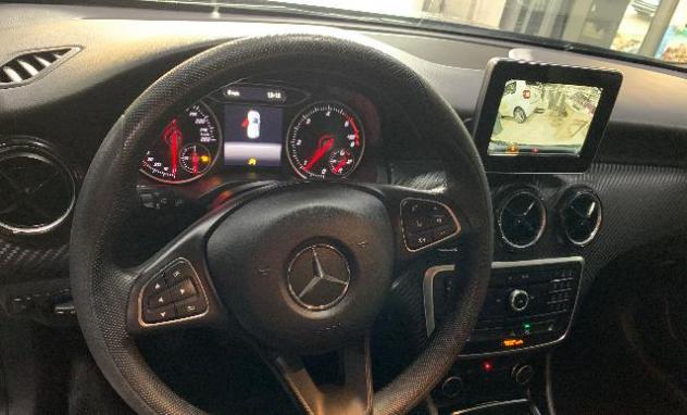 Mercedes-Benz GLA 180 CDI VETTURA AZIENDALE KM CERTIFICATI - Foto 5