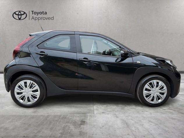 Toyota Aygo X 1.0B (72 CV) Active - Foto 4