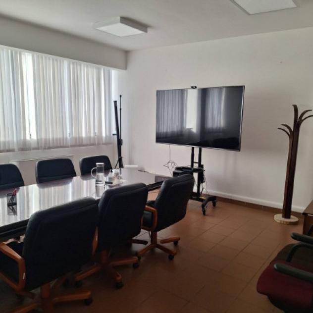 Immobile di 10000 m² con più di 5 locali in affitto a Maranello - Foto 4