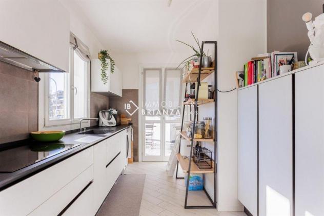 USMATE VELATE: IN VENDITA TRE LOCALI + SERVIZI E TERRAZZO. - Foto 6