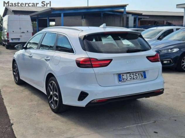 KIA Ceed SW / cee'd SW III 2022 SW 1.6 crdi mhev Business rif. 24083529 - Foto 6