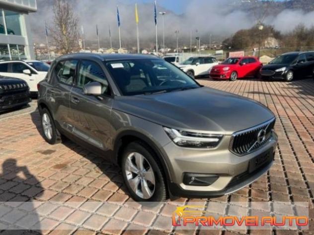 VOLVO XC40 B4 AWD Geartronic Momentum Pro rif. 19105055 - Foto 4