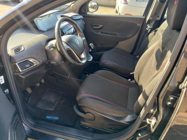 Lancia Ypsilon 1.2 69 CV 5 porte GPL Ecochic Elefantino - Foto 9