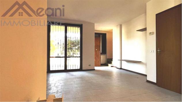 208 - VENDUTO! VILLA BIFAMILIARE CON GIARDINO - Foto 10